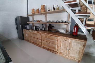 هاستل Villa Sari By Oyo Rooms