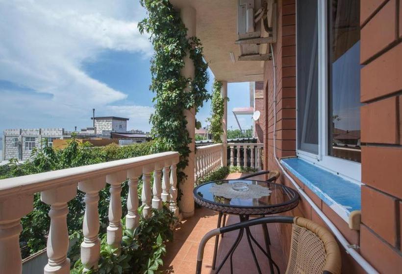 Bed and Breakfast Ellina Guest House