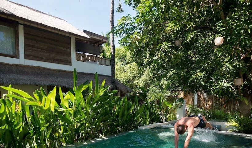 تختخواب و صبحانه The Mandana Villa Gili Air