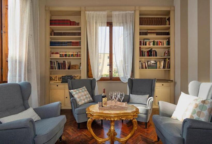 تختخواب و صبحانه Villa Ricci Suites