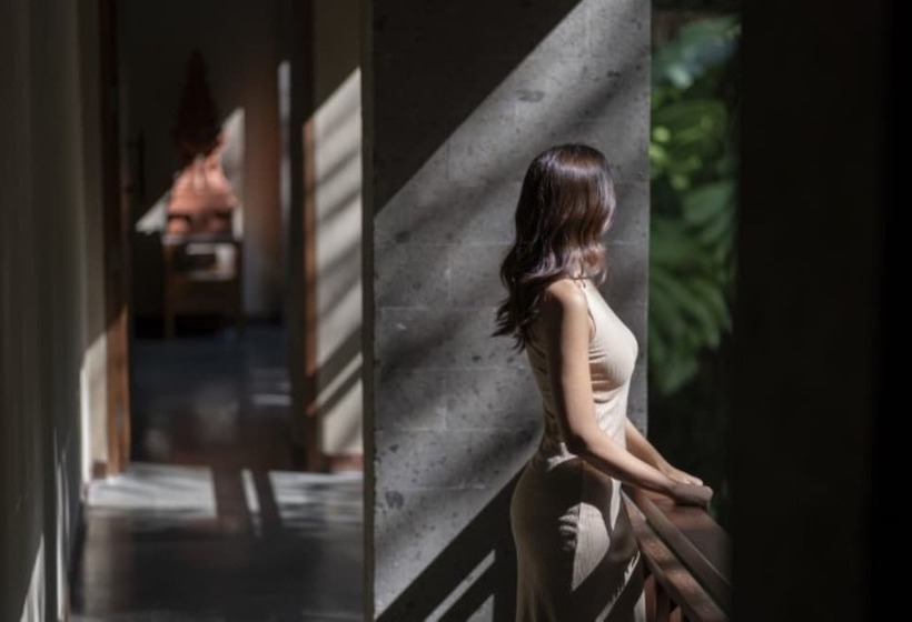 Отель Aksari Luxury Resort & Spa Ubud By Ini Vie Hospitality