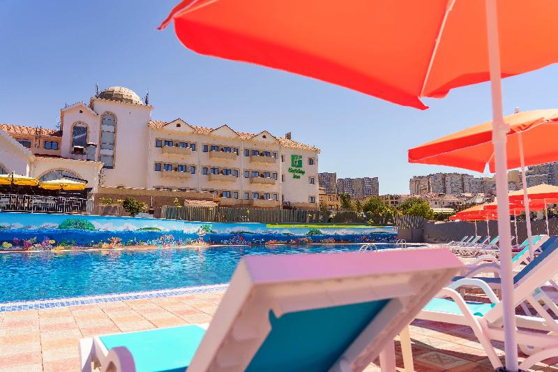 هتل Holiday Inn   Aktau   Seaside, An Ihg