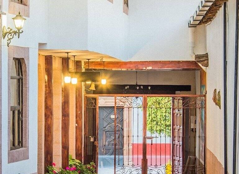 هتل Posada El Fuerte San Miguel