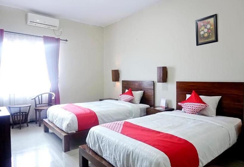 هتل Tirta Kencana Syariah By Oyo Rooms