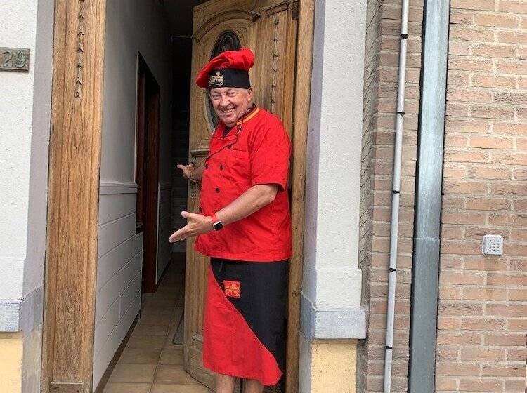 تختخواب و صبحانه Casa Chico