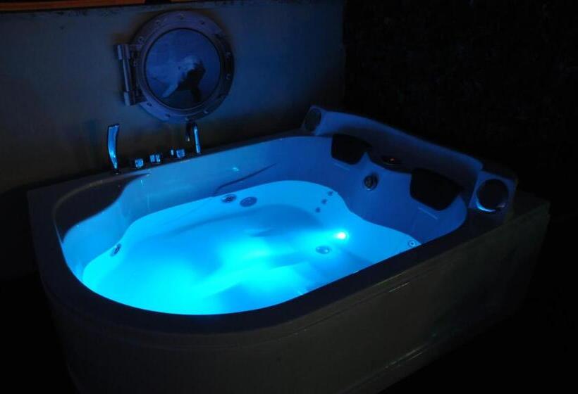 تختخواب و صبحانه La Casa Di Luna