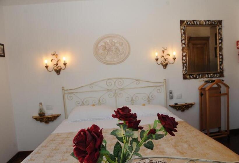 تختخواب و صبحانه La Casa Di Luna