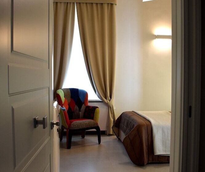 تختخواب و صبحانه Le Suite Del Duomo