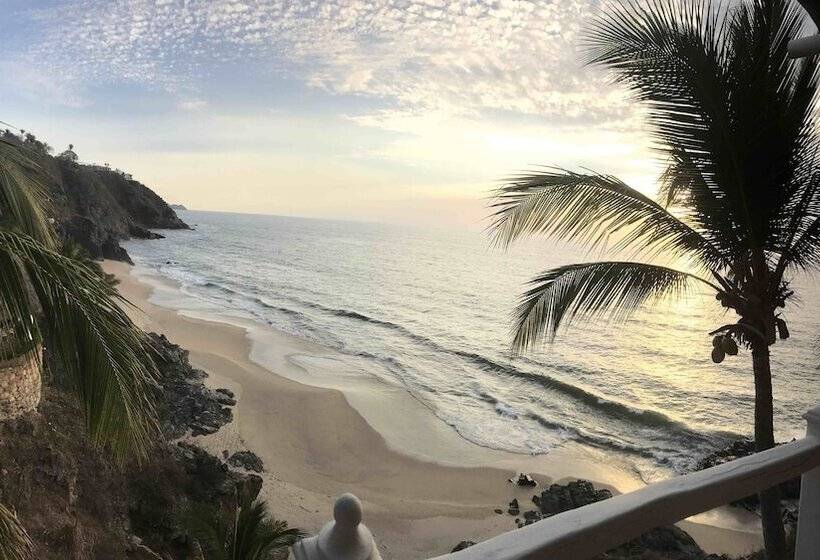 هتل Bungalows Lydia San Pancho