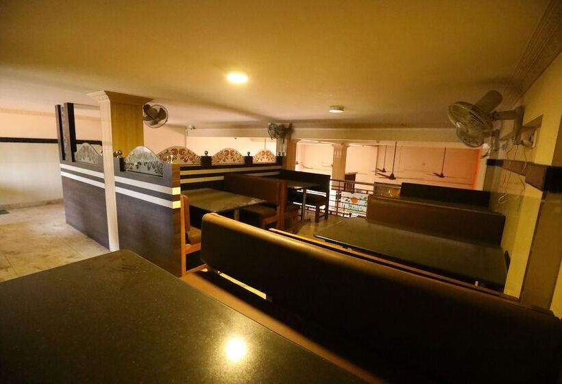 فندق Gaurika Residency Boarding & Lodging   Padubidri