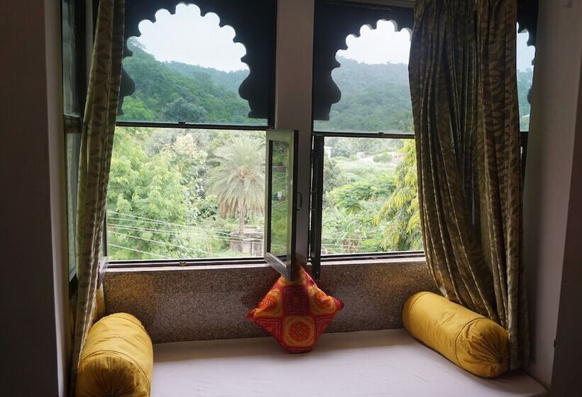 فندق Kumbhal Palace And Resort