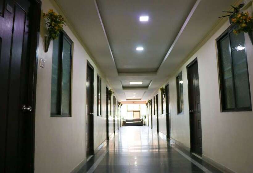 هتل S4 Residency