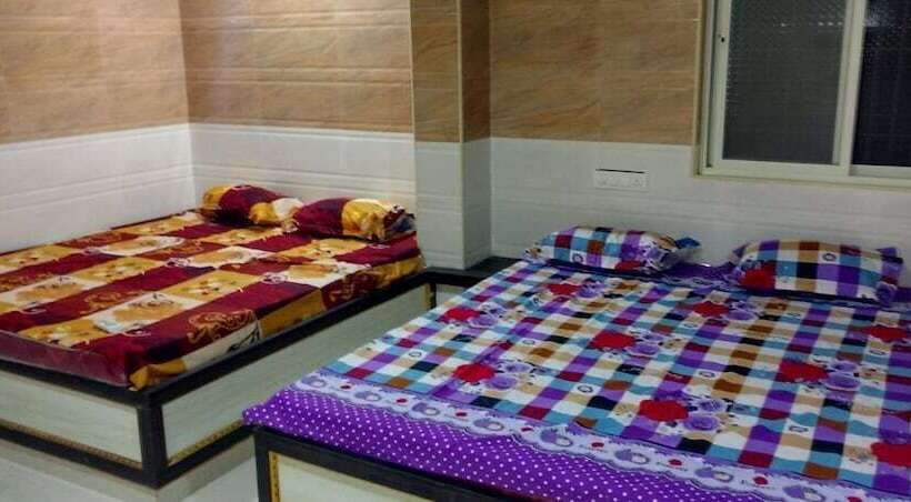 酒店 Sree Guru Sannidhi A Budget Luxury Lodge