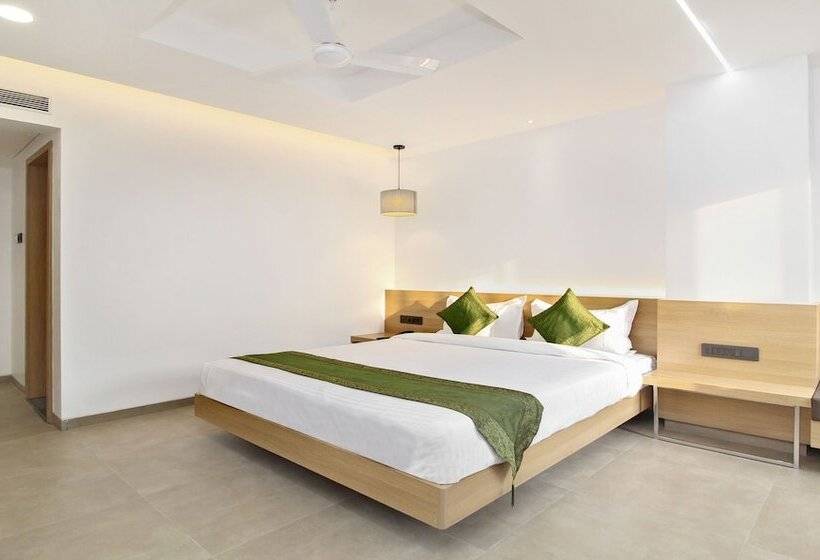 בית מלון כפרי Treebo City Inn Satara