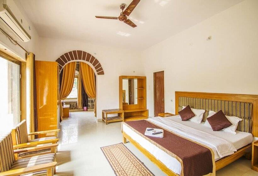 Jungle King Resort