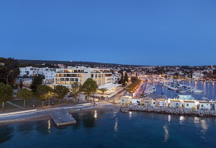 Luxury Hotel Riva