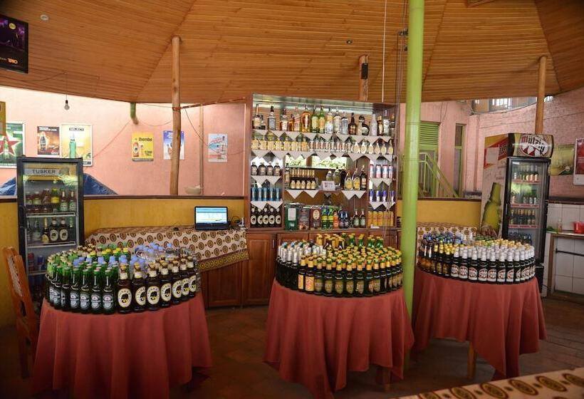 Sawa Sawa Motel