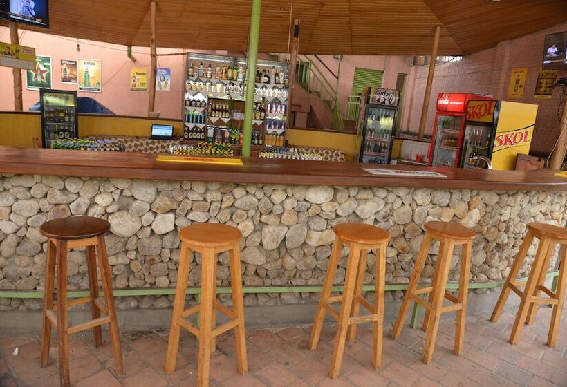 Sawa Sawa Motel