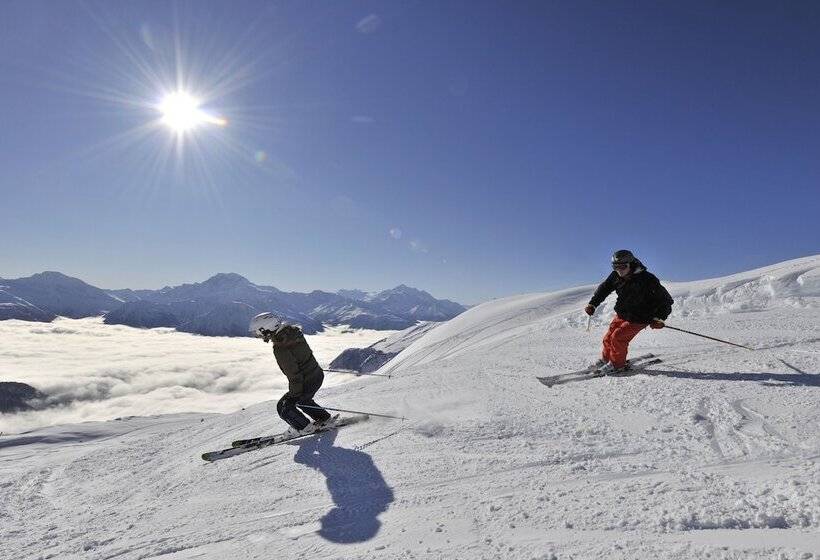 בית מלון כפרי Alex