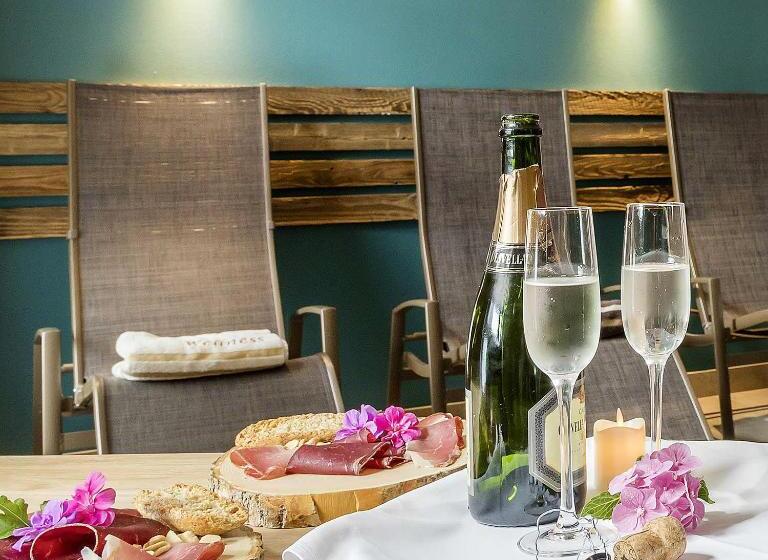 בית מלון כפרי Alex