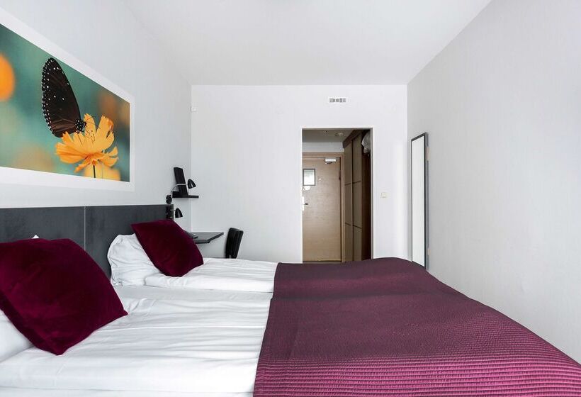 هتل Best Western Plaza