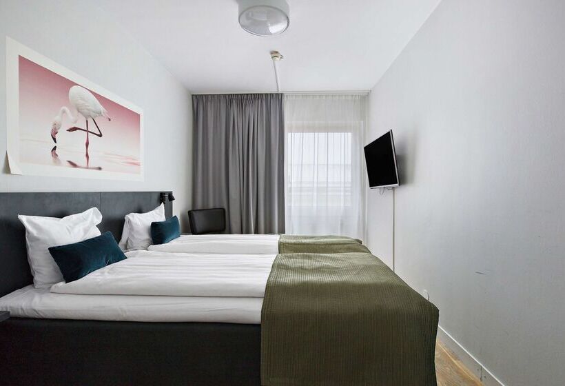 هتل Best Western Plaza