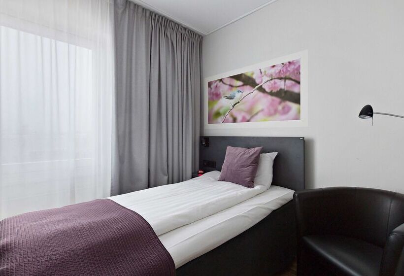 هتل Best Western Plaza