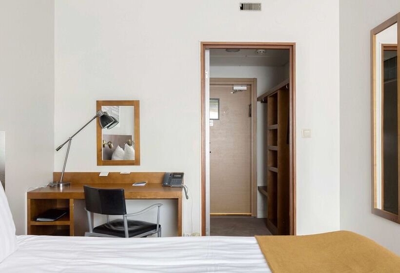هتل Best Western Plaza