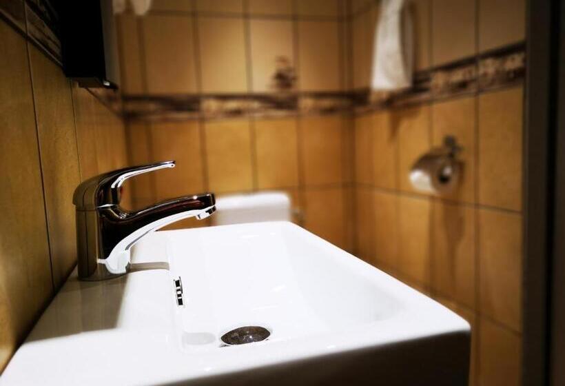 هتل Best Western Plaza