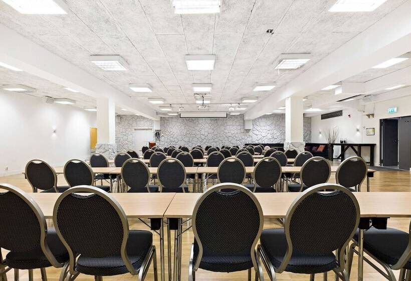 هتل Best Western Plaza