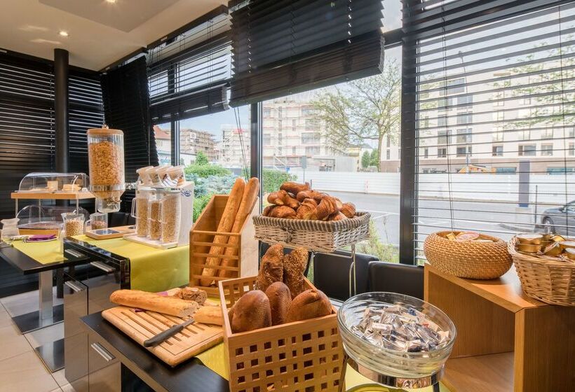 ホテル Hôtel Rallye & Entrées Aux Bains De La Gruyère