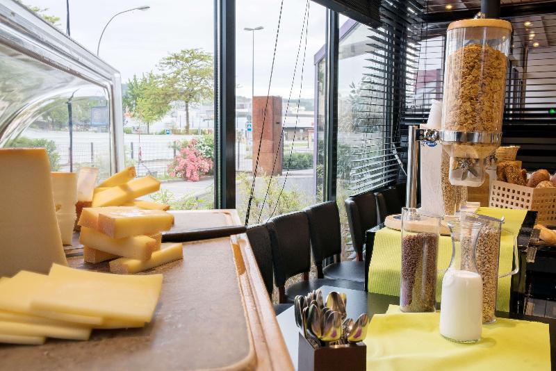 ホテル Hôtel Rallye & Entrées Aux Bains De La Gruyère