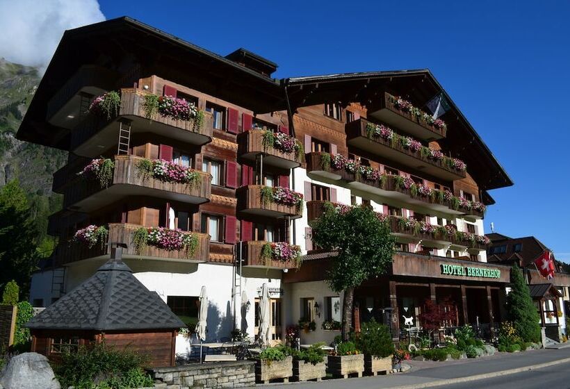 Hotelli Restaurant Bernerhof Kandersteg