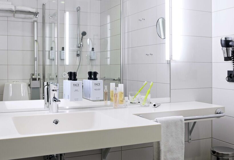 فندق Scandic Continental