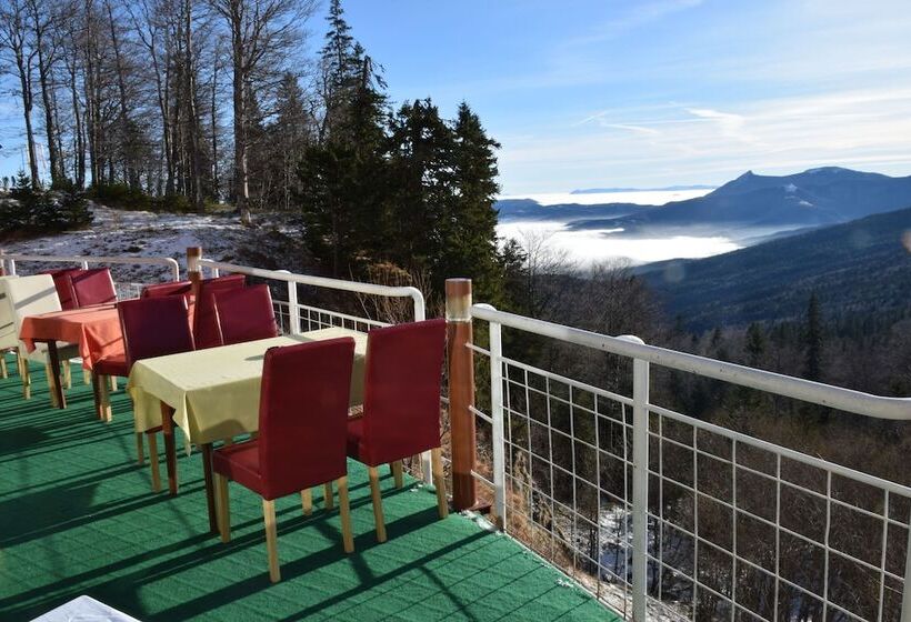 Bat Hotel Bistrica