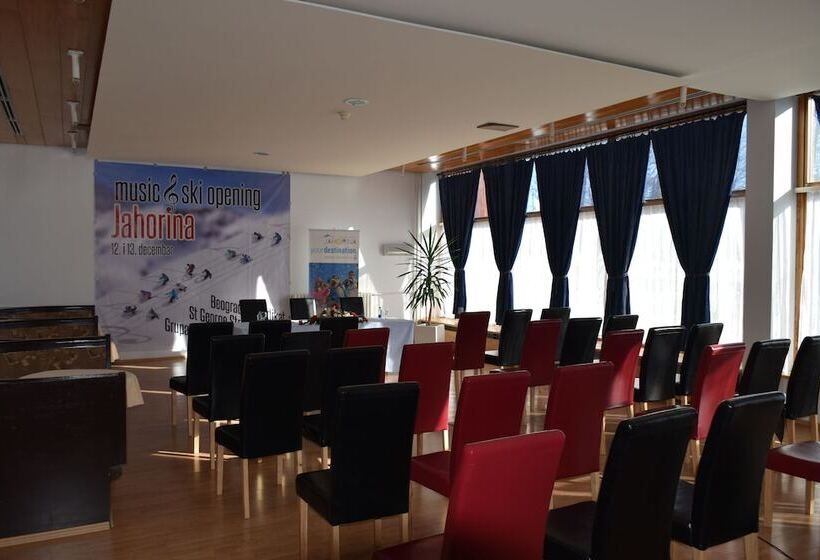 Bat Hotel Bistrica