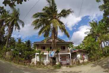 تختخواب و صبحانه Moonlight Homestay