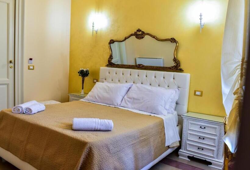 تختخواب و صبحانه Palazzo Degli Affreschi