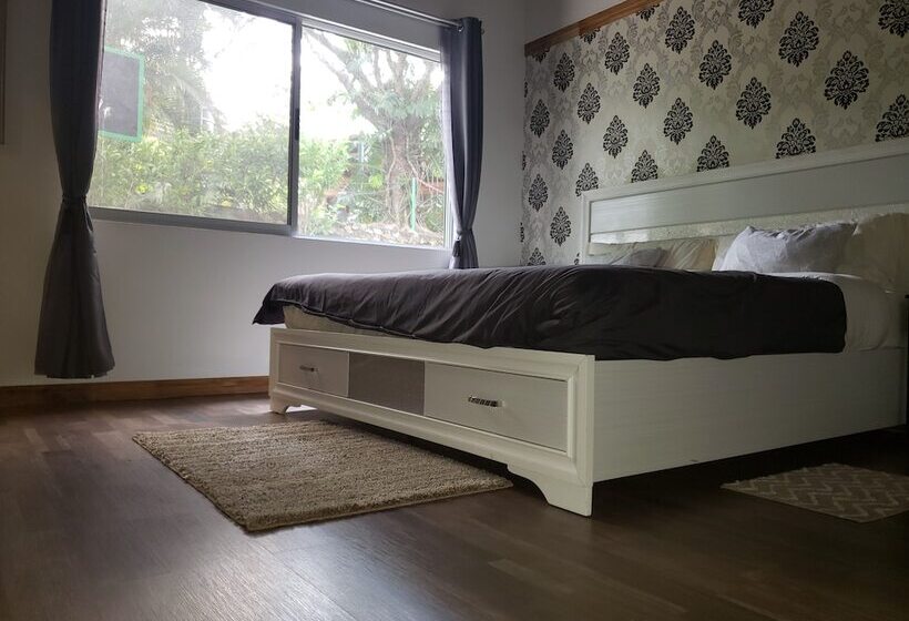 هتل Better Life Suites & Studio