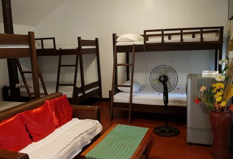 هتل Evangeline Beach Resort