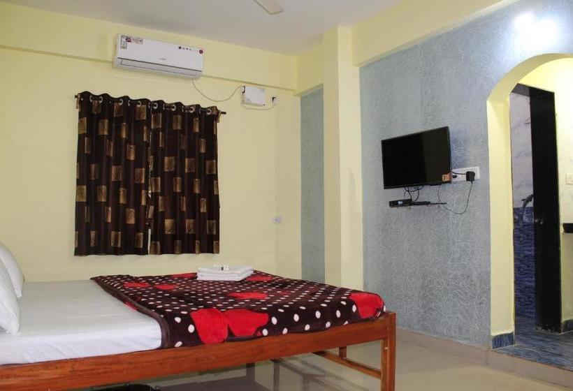 هتل Navdurga Holidays