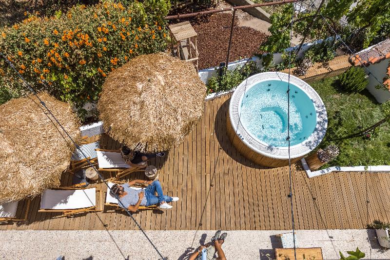 هتل Mute Hostel Milfontes