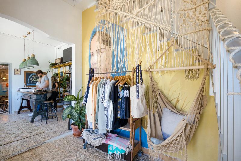 هتل Mute Hostel Milfontes