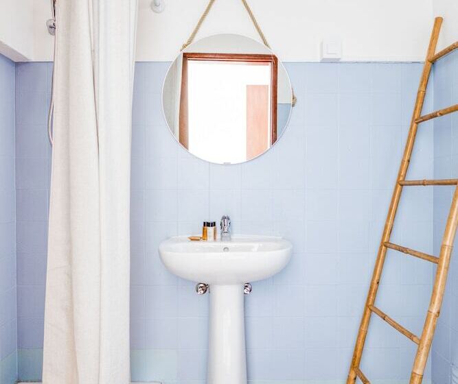 هتل Mute Hostel Milfontes