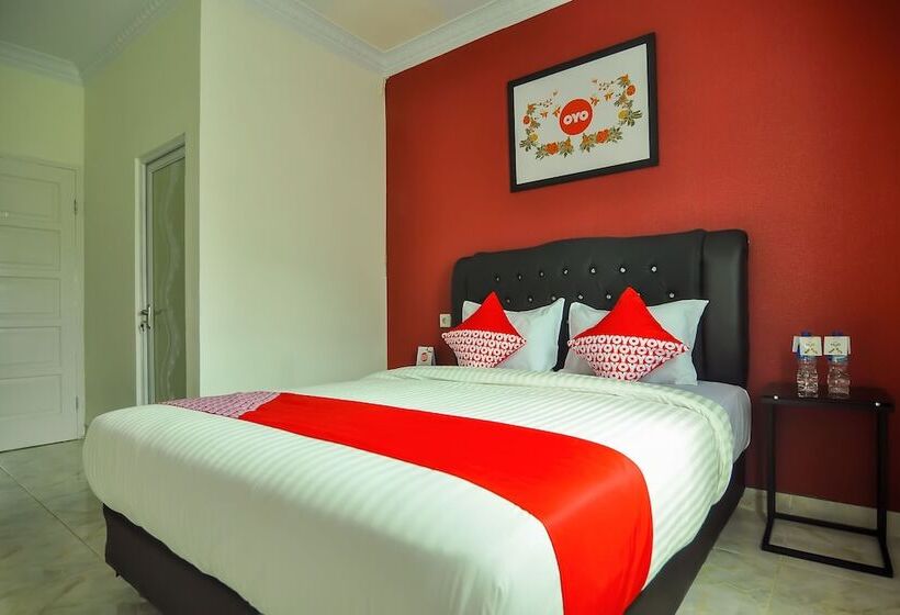 هتل Reddoorz Syariah Near Transmart Padang