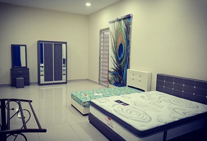 Пансион Thibas Homestay Sungai Pelek