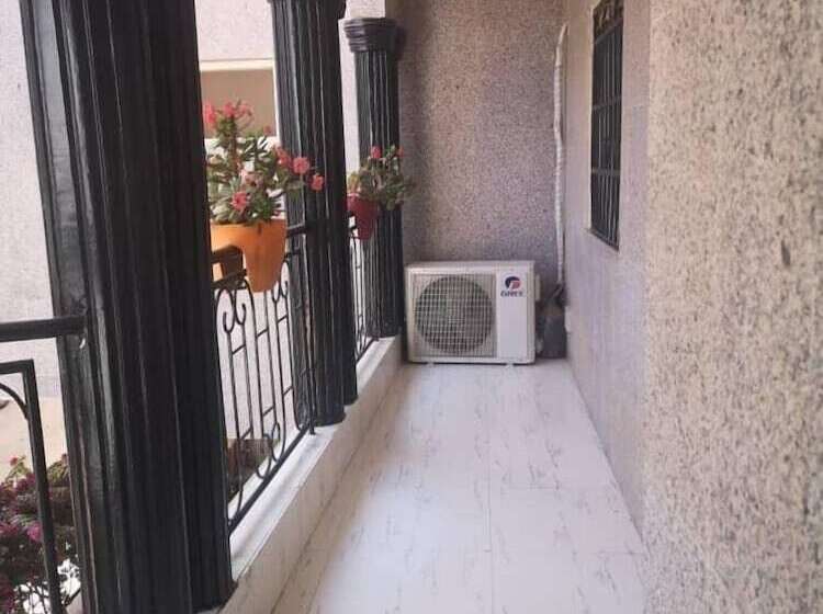 Residence Nandi