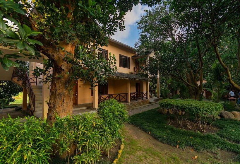 Corbett Wild Resort   A River Access Property