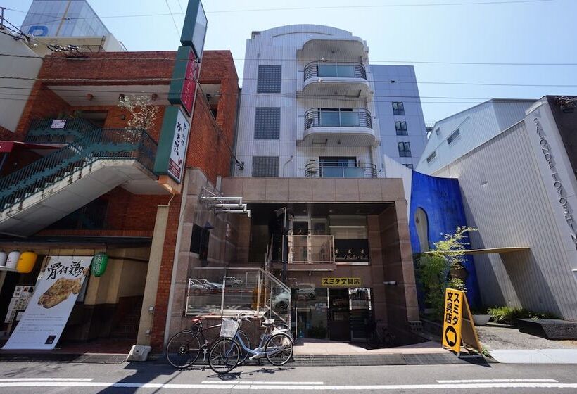 בית מלון כפרי Alphabed Takamatsu Marugamemachi