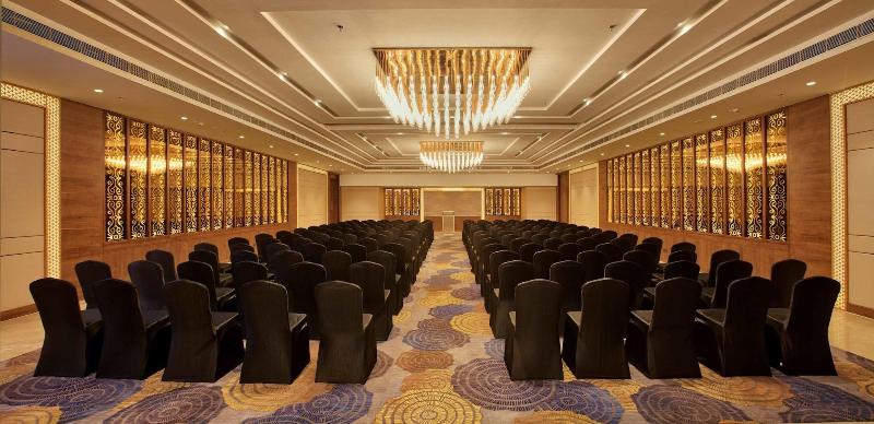 هتل Golden Premier Amritsar